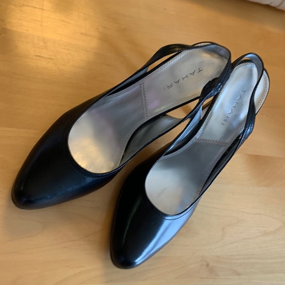 TAHARI black sz 9 sling back heels - Picture 1 of 5